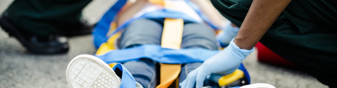 Спасителни носилки и оборудване